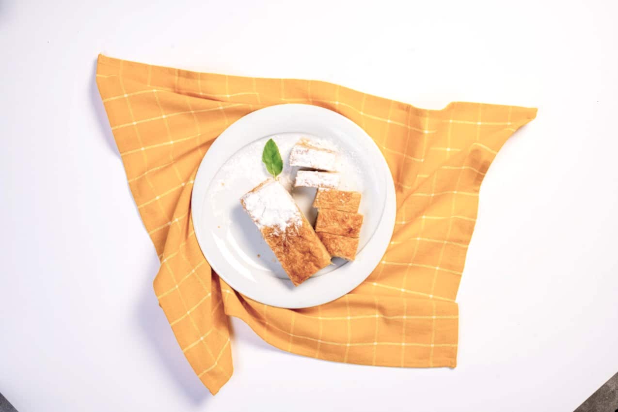 Pudra Şekerli Sade Börek